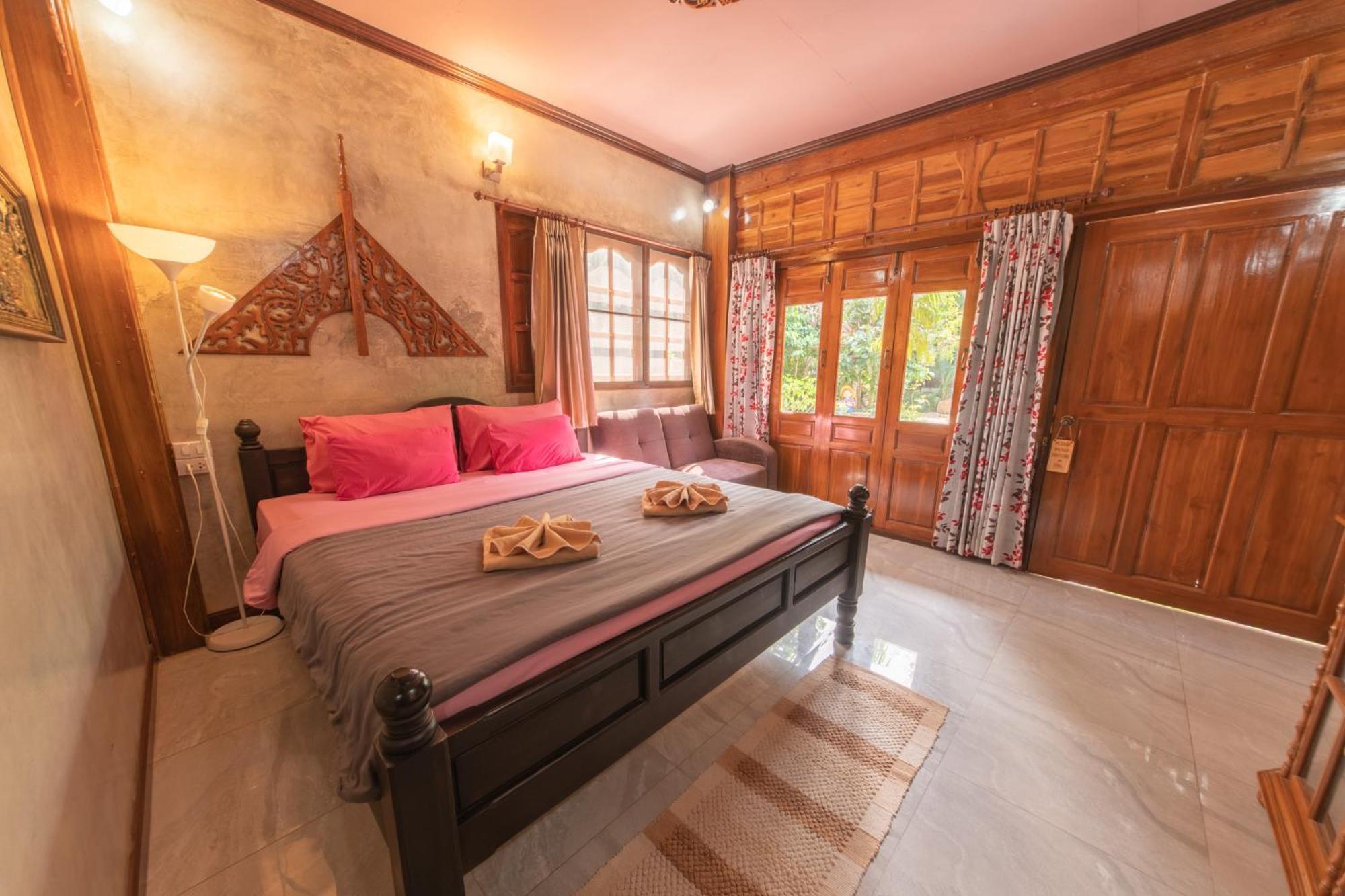 Kanecha'S Home Lampang Exterior photo