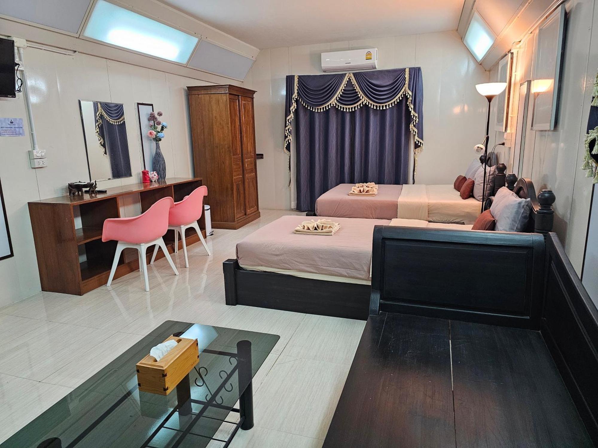Kanecha'S Home Lampang Exterior photo