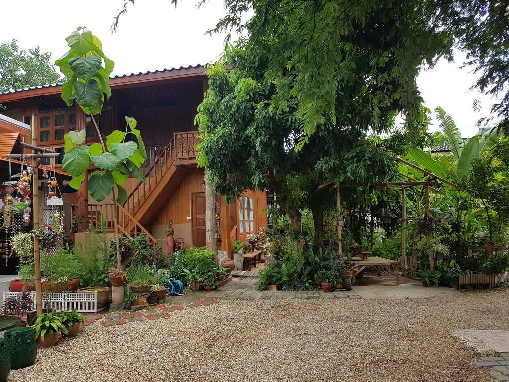 Kanecha'S Home Lampang Exterior photo